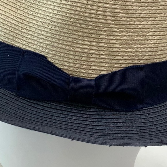 Tilley TOYO Fedora - Natural/Navy - Picture 3 of 14